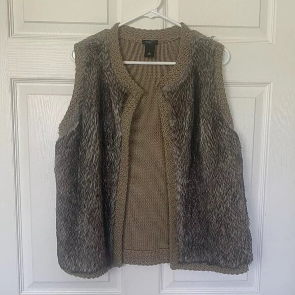 Ann Taylor Womens Sweater Vest Size Medium Knitted Brown Faux Fur Open Front - Picture 1 of 8
